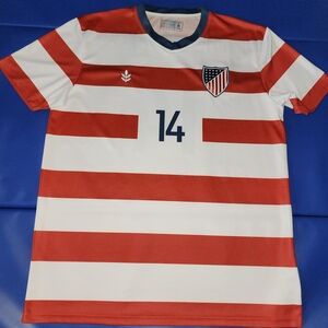 Olive & York USA "Waldo" limited edition soccer jersey. Size L.